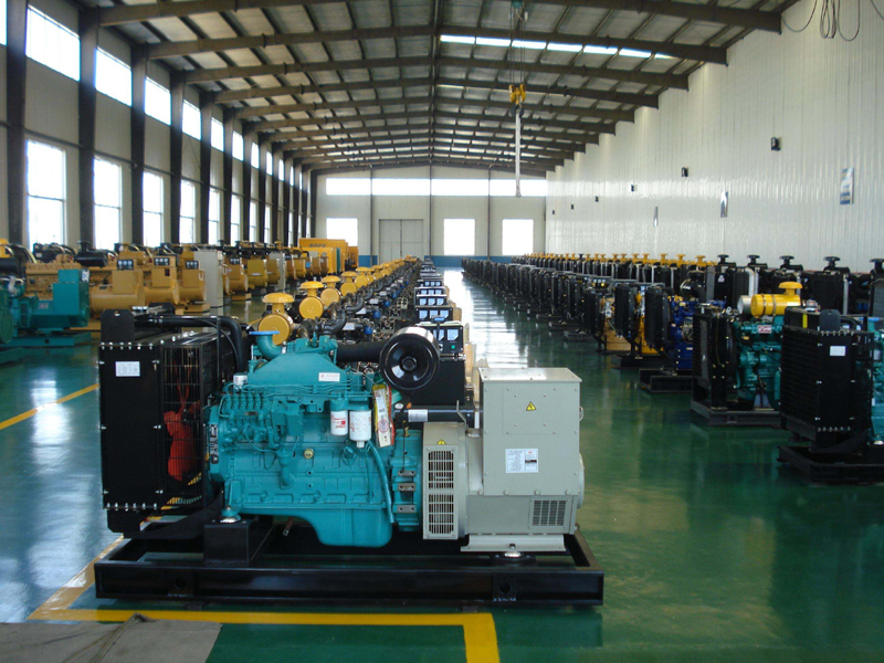 上林租赁发电机-柴油发电机组冒蓝烟、冒黑烟、冒白烟故障分析