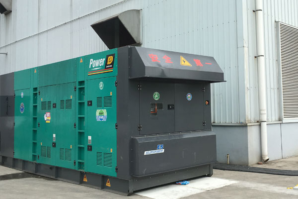 上林燃油滤清器的更换流程是怎样的？