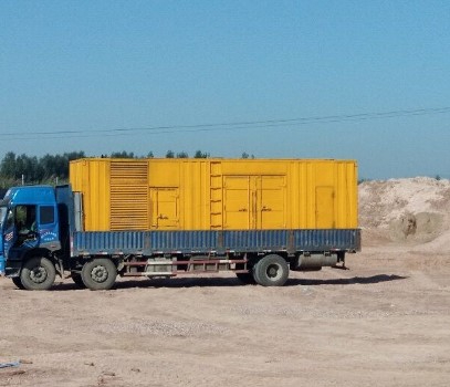 上林发电机出租如何判断柴油发电机冷却液是否需要更换？