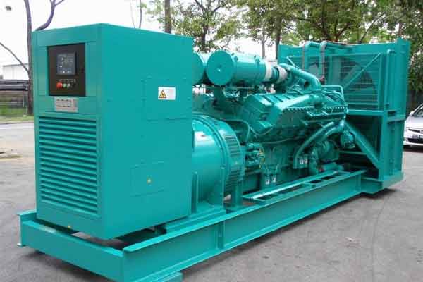 上林柴油发电机组电压不稳定怎样维修？