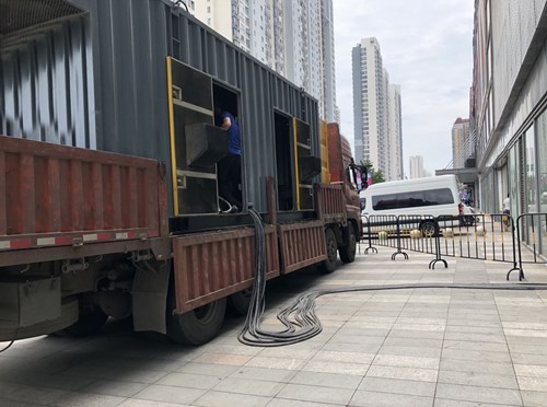 上林冷却液不足的情况下如何检查柴油发电机组？