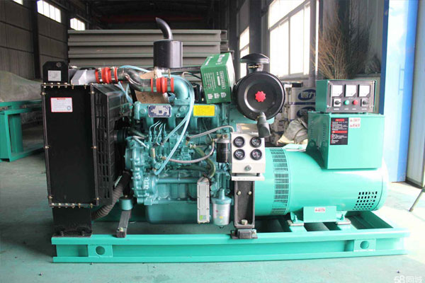 上林如何判断机油是否需要更换？