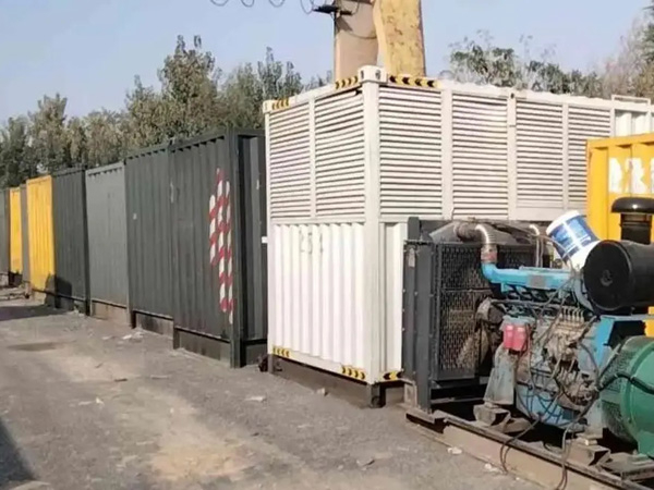 上林200KW柴油发电机机组每小时油耗是多少?