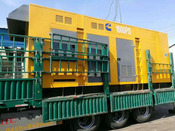 上林测量水冷式机油散热器密封件尺寸时的注意事项有哪些？